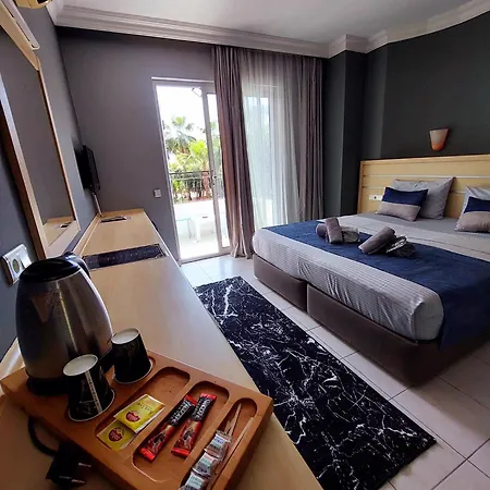 Summer Rose Hotel