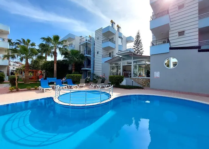 Summer Rose Hotell 3*