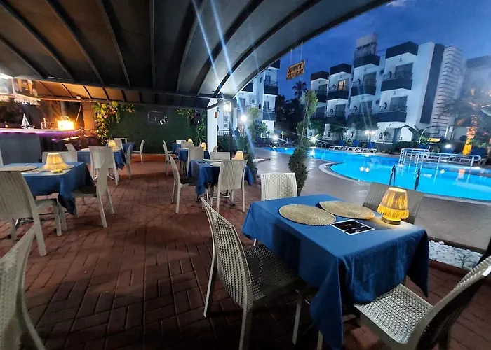 Hotell Summer Rose Side