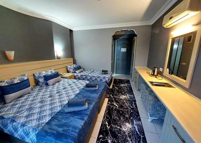 Summer Rose Сиде