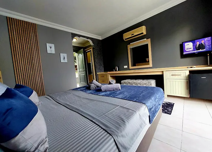 Отель Summer Rose 3*