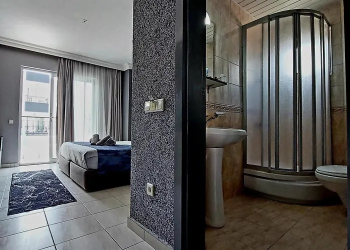 Hotel Summer Rose Sidé