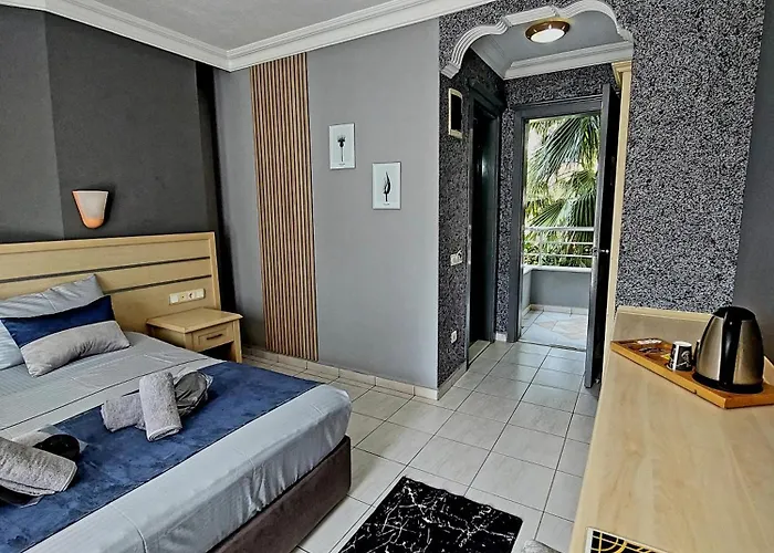 Summer Rose Szálloda